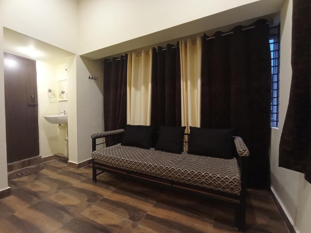 Sri Arangan Kudil Rooms Tiruchirappalli Exteriör bild